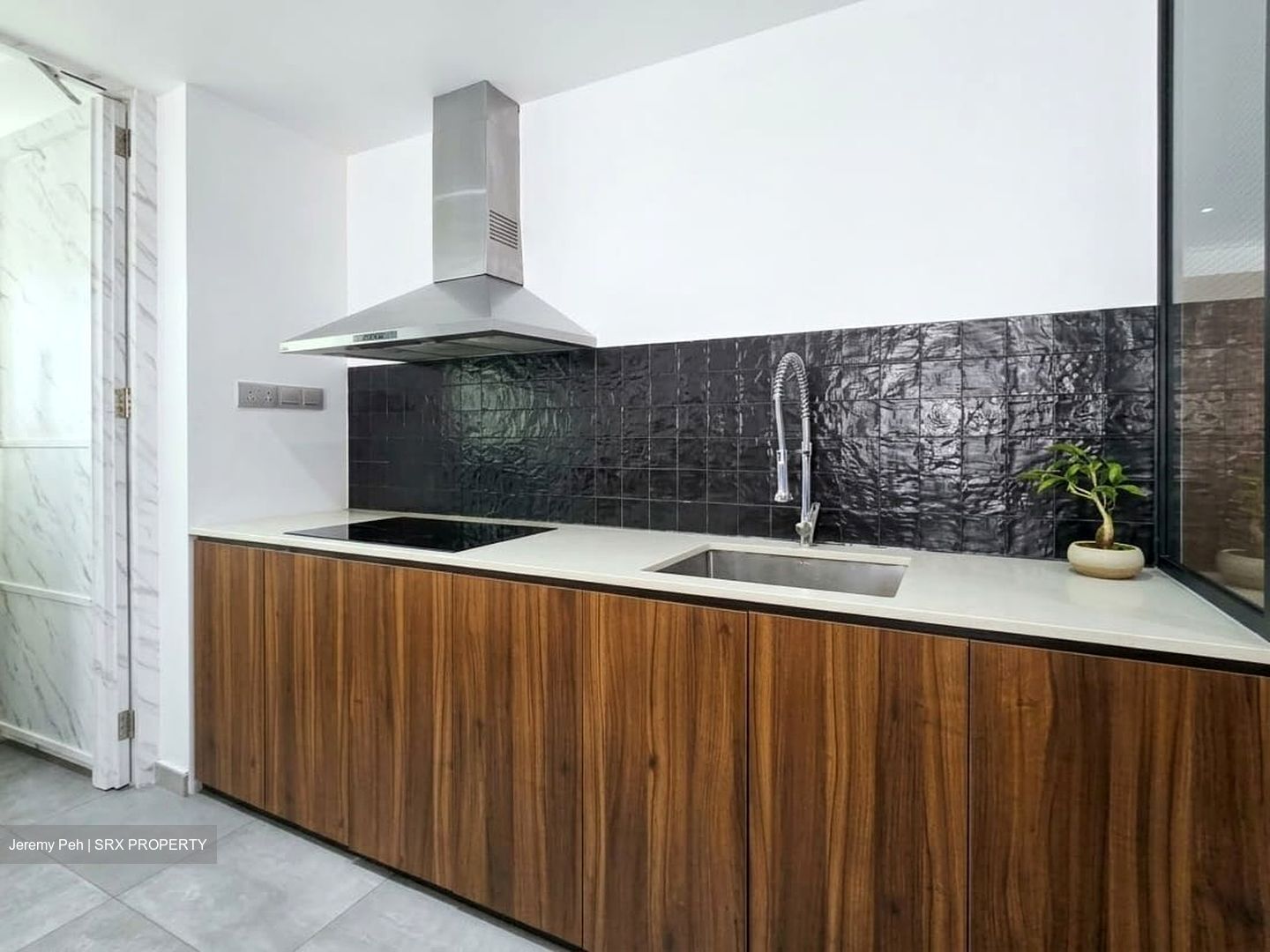 Cote D'Azur (D15), Condominium #628315421